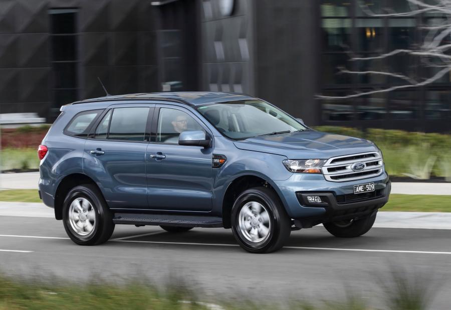  Ford Everest Ambiete 2015 года  (AU) (фото 21 из 40)